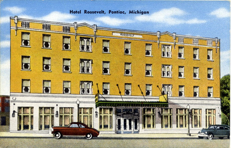 Hotel Roosevelt - Vintage Postcard (newer photo)